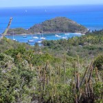 La baie de Mayreau. Notre catamaran est le premier en haut en droite à l'intérieur de la baie